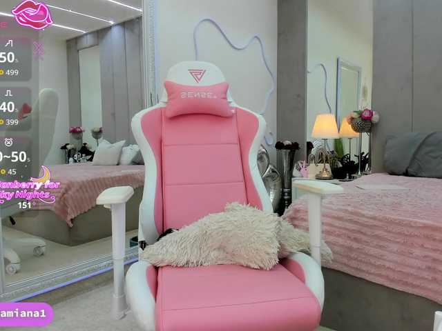  YannaMiana chat room