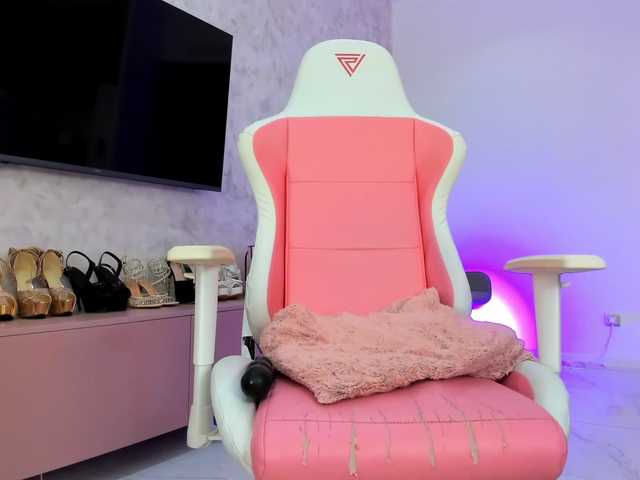 YannaMiana live cam preview