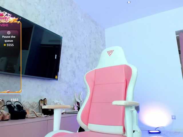 YannaMiana live cam on BongaCams