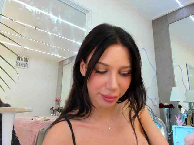 YannaMiana webcam