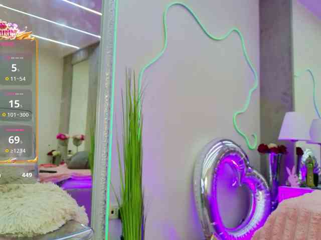 YannaMiana webcam