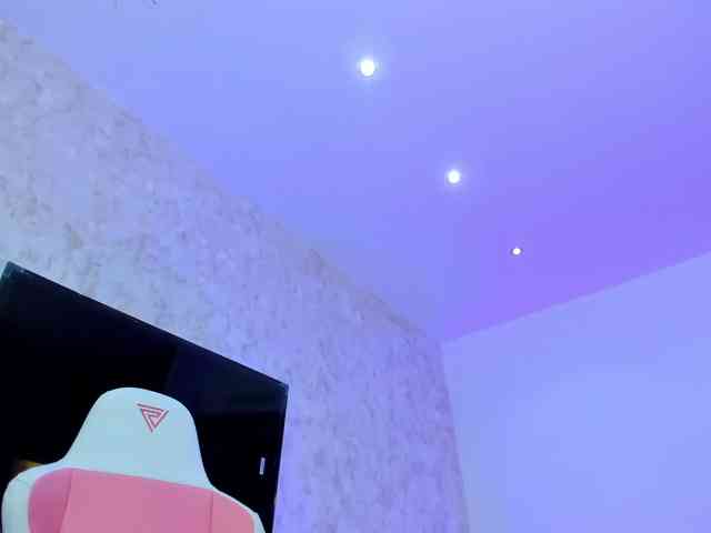 YannaMiana webcam