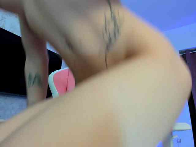 YannaMiana webcam