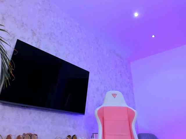 YannaMiana
