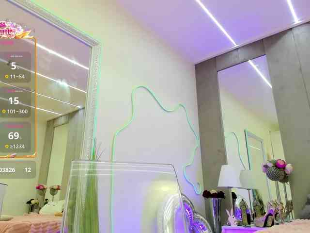 YannaMiana webcam