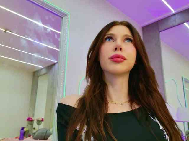 YannaMiana webcam
