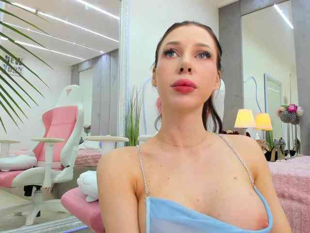 YannaMiana