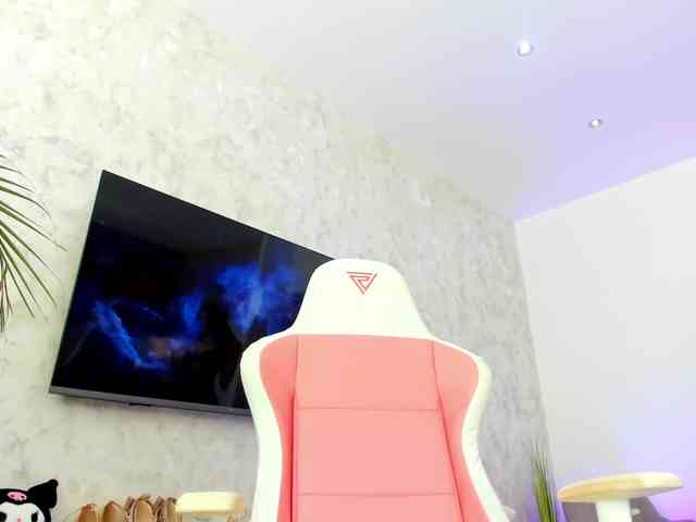 YannaMiana webcam