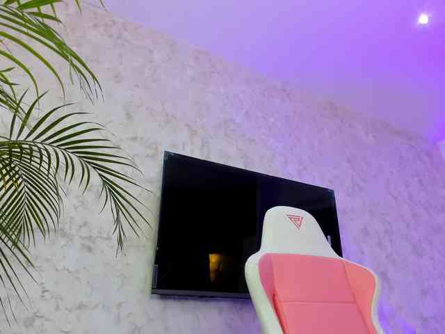 YannaMiana webcam