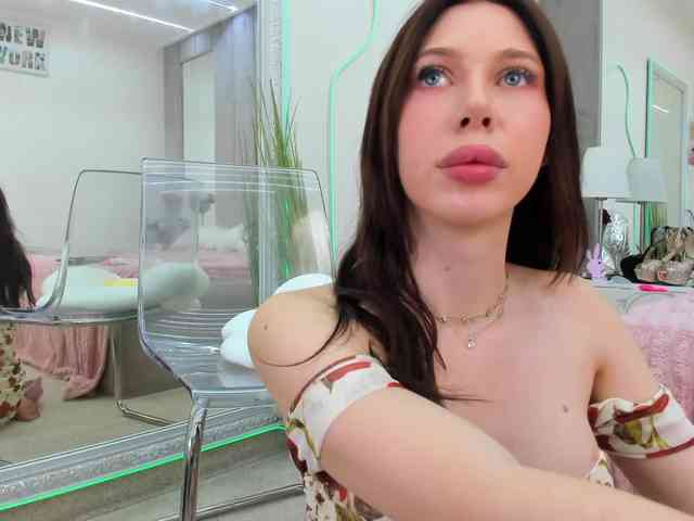 YannaMiana webcam