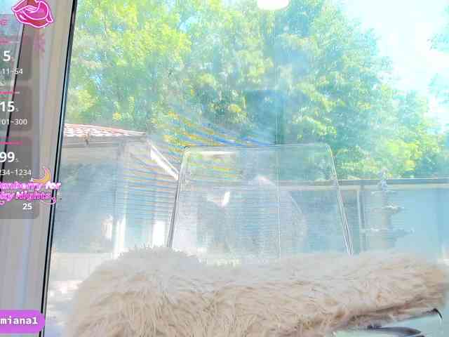 YannaMiana webcam