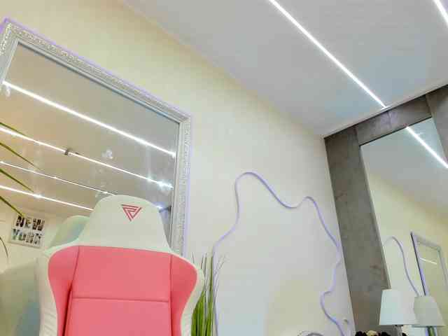 YannaMiana webcam