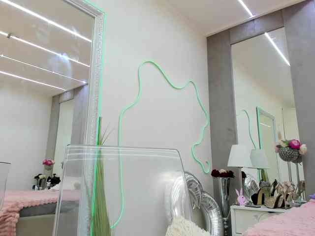 YannaMiana webcam