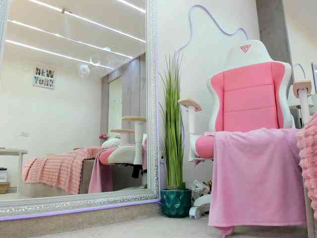 YannaMiana webcam