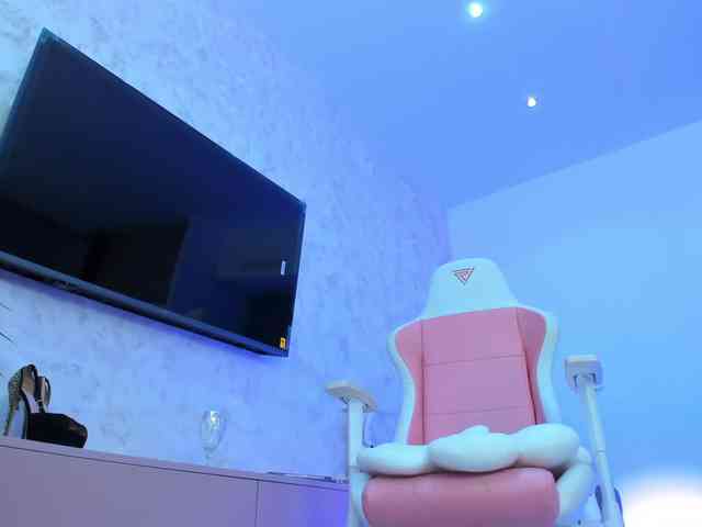 YannaMiana webcam
