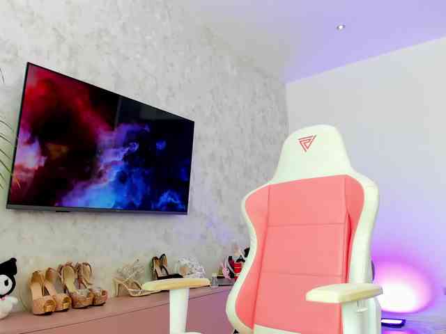 YannaMiana webcam