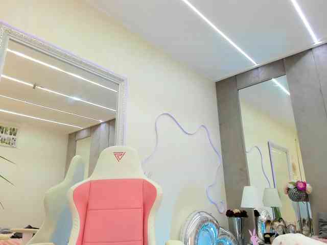 YannaMiana webcam