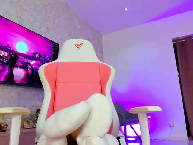 YannaMiana webcam