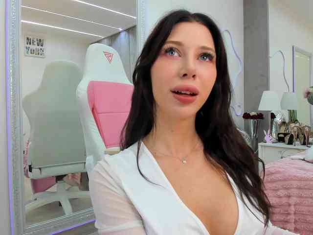 YannaMiana
