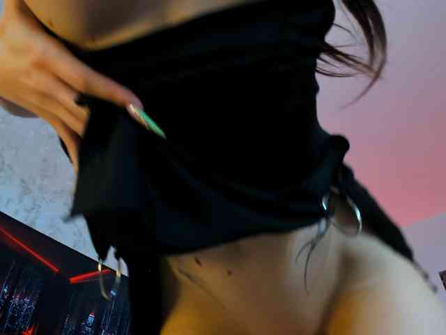 YannaMiana webcam