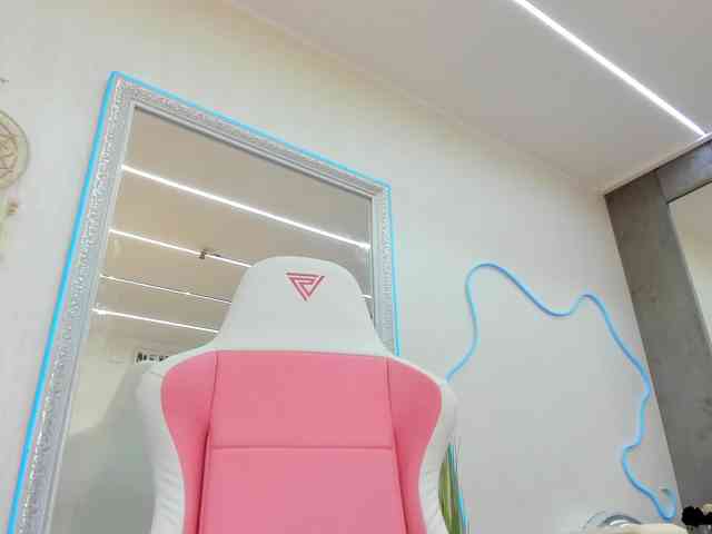 YannaMiana webcam