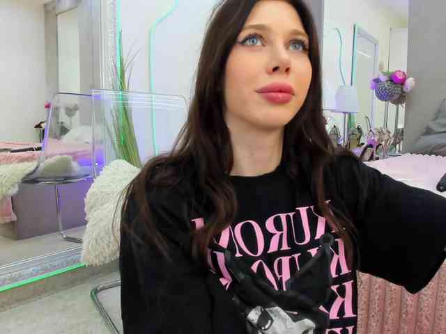 YannaMiana webcam