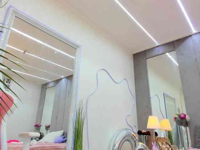 YannaMiana webcam