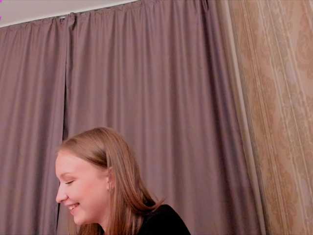 EvaSweet's BongaCams show and profile