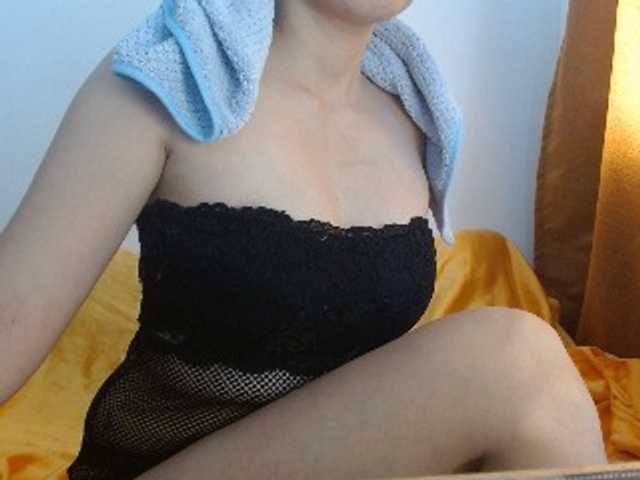 ArianneHeart live webcam show