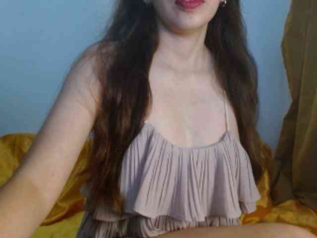 ArianneHeart webcam