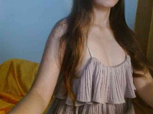 ArianneHeart webcam