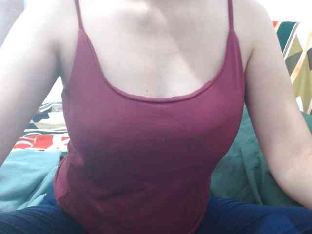 ArianneHeart webcam