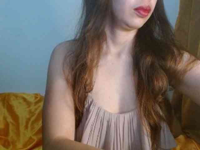 ArianneHeart webcam