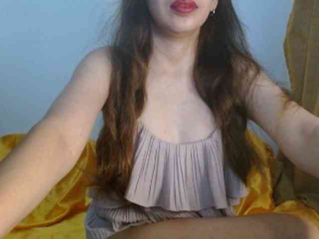ArianneHeart webcam