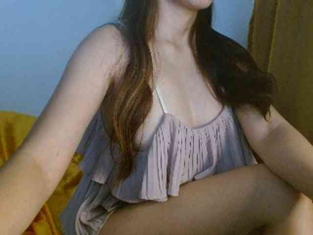ArianneHeart webcam