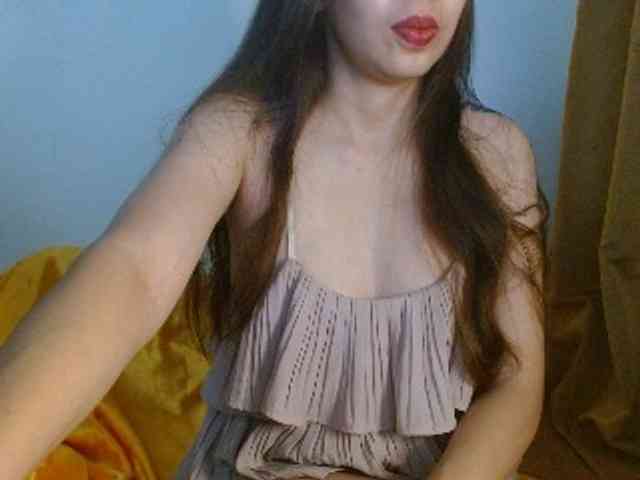 ArianneHeart webcam