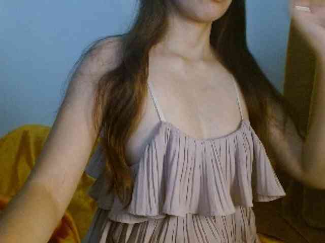 ArianneHeart webcam