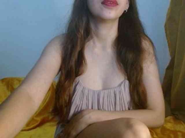 ArianneHeart webcam