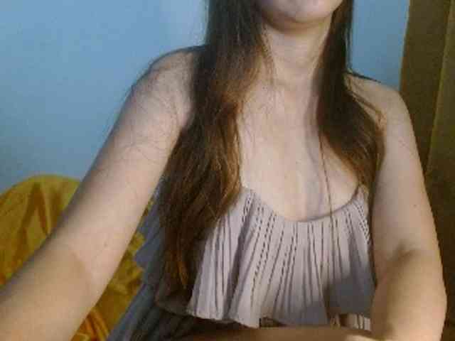 ArianneHeart webcam
