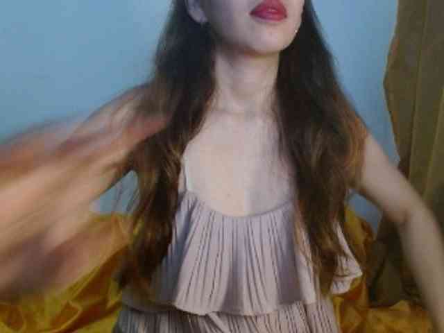 ArianneHeart webcam
