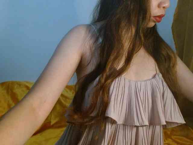 ArianneHeart webcam