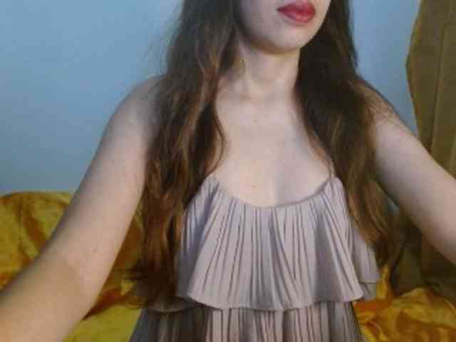 ArianneHeart webcam