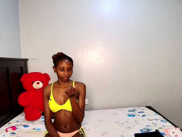 Veecatch live cam on BongaCams
