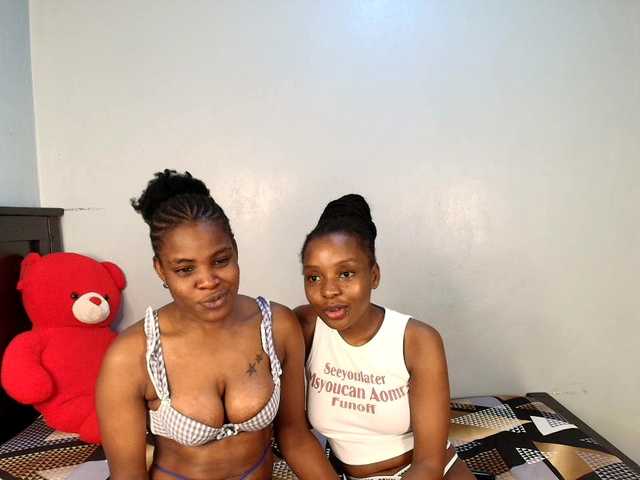 Veecatch live cam on BongaCams