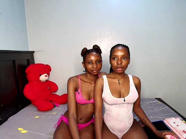 Veecatch live cam on BongaCams