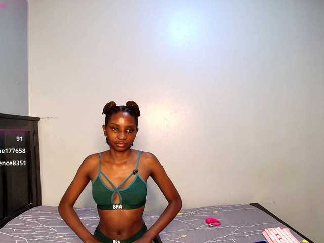 Veecatch live cam on BongaCams