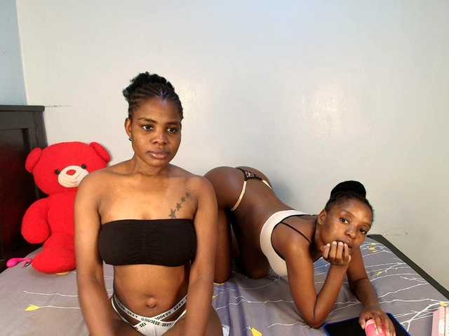 Veecatch live cam on BongaCams