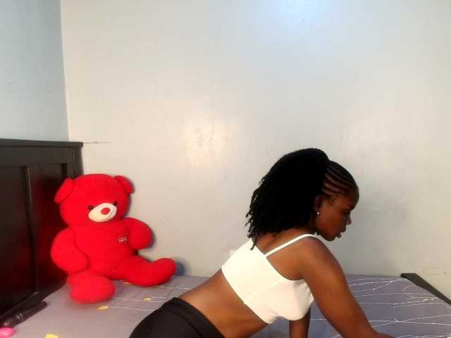 Veecatch live cam on BongaCams