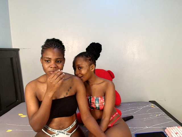 Veecatch live cam on BongaCams