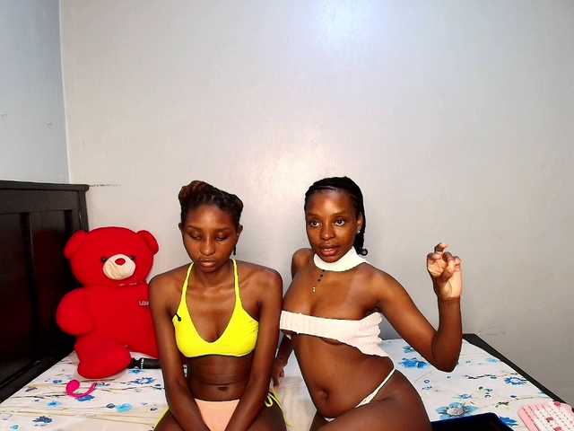 Veecatch live cam on BongaCams